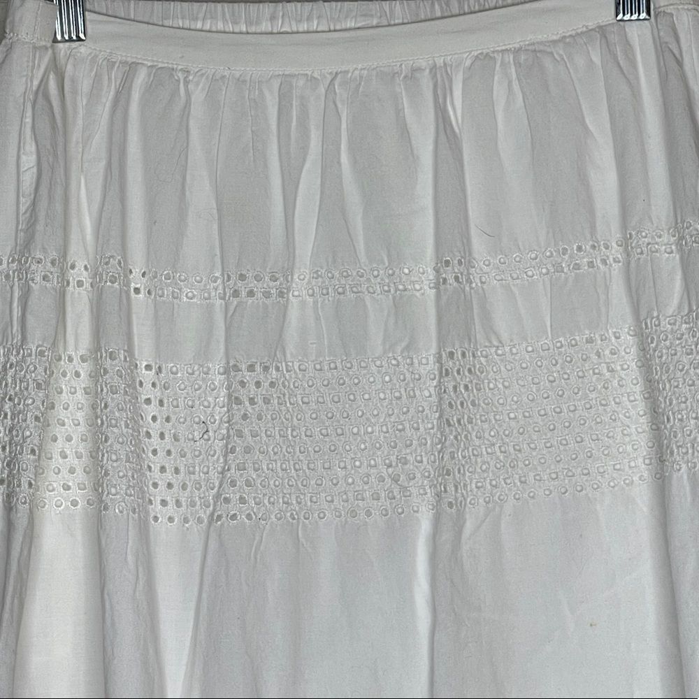 Old Navy‎ Skirt White - Picture 2 of 8